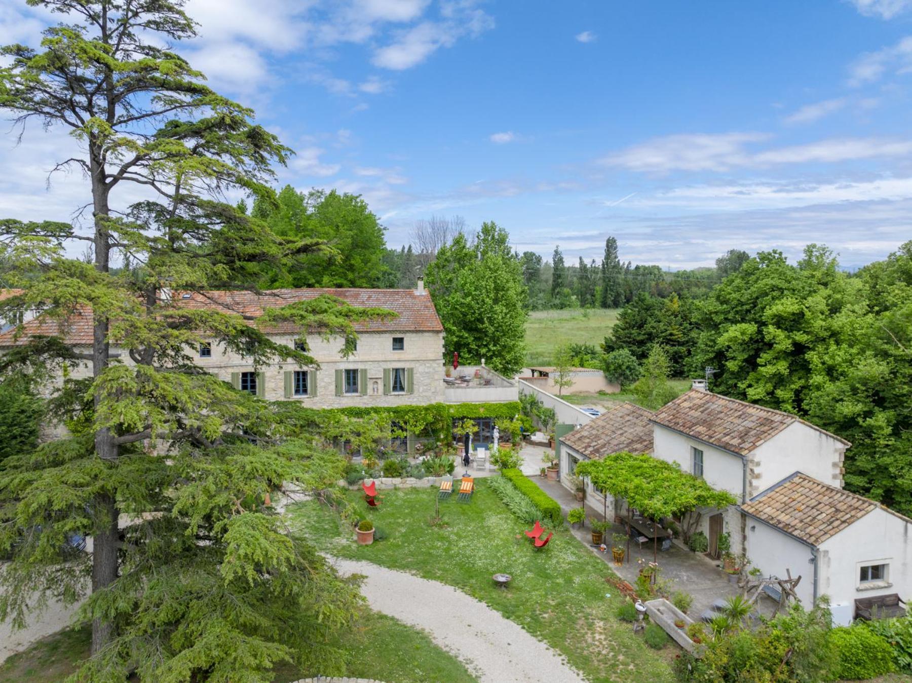 บาสติด เดอ เบลการ์ด Bed & Breakfast อาวีญง ภายนอก รูปภาพ